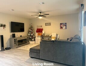 1495 Lexington Square SW in Vero Beach, FL - Building Photo - Building Photo