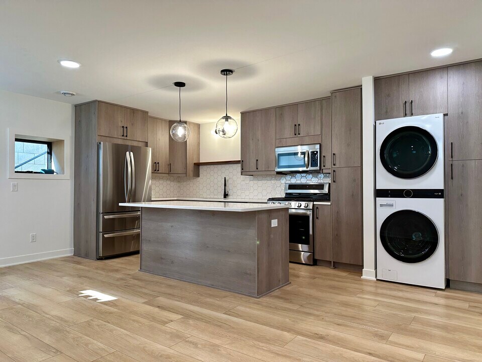 4600 36th Ave S, Unit 3 in Minneapolis, MN - Building Photo