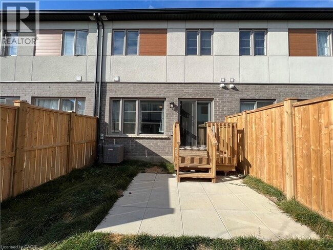 20 Steele Cres in Guelph, ON - Building Photo - Building Photo