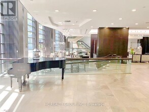 33-2633 Sheppard Ave E in Toronto, ON - Building Photo - Building Photo