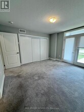 177-177 Edgevalley Rd in London, ON - Building Photo - Building Photo