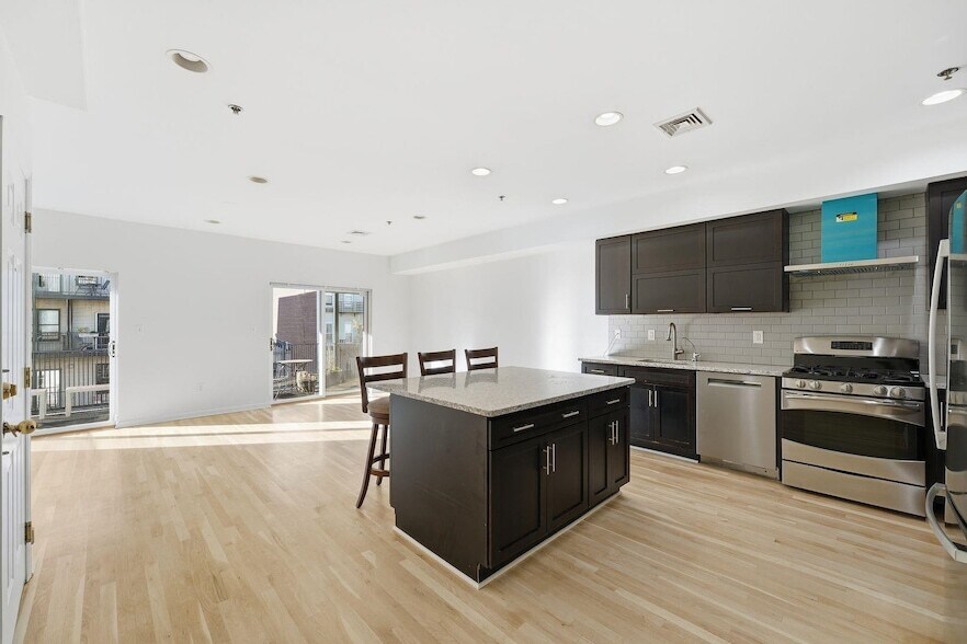 86 Clinton St in Hoboken, NJ - Foto de edificio