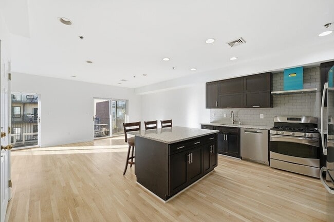 property at 86 Clinton St