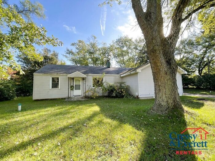 2311 S 17th St in Niles, MI - Building Photo