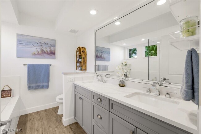 property at 790 Willowbrook Dr