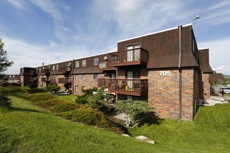 LaCrosse Estates Apartment Homes in Rapid City, SD - Building Photo - Building Photo