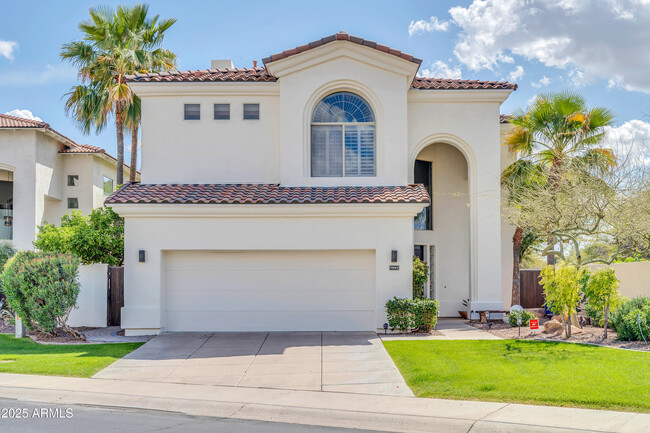7557 E McLellan Ln in Scottsdale, AZ - Building Photo - Building Photo