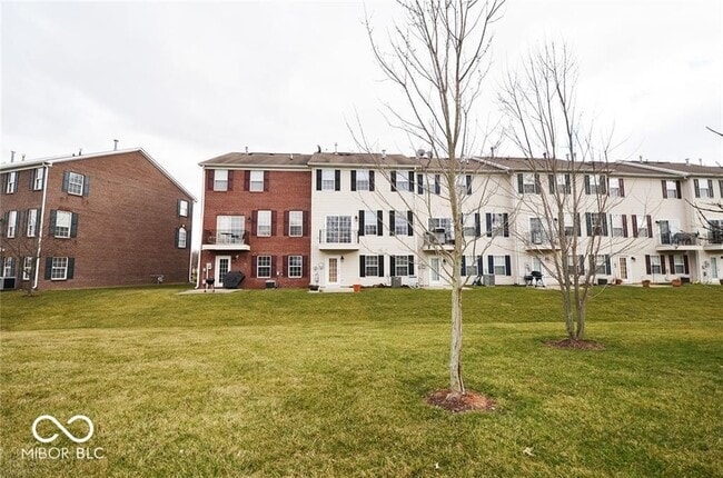 11896 Esty Way in Carmel, IN - Building Photo - Building Photo