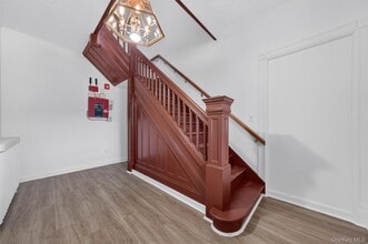 34 Market St in Ellenville, NY - Building Photo - Building Photo