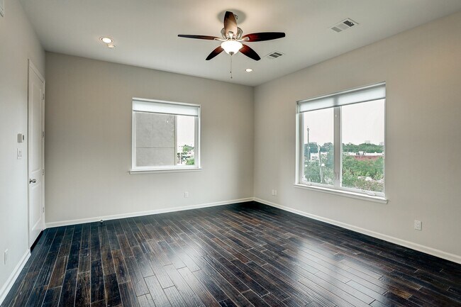 2613 Waugh Dr in Houston, TX - Building Photo - Building Photo