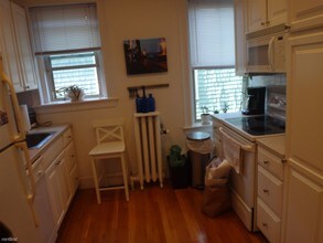91 Trowbridge St-Unit -Apt 2 in Cambridge, MA - Building Photo - Building Photo