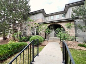 22932 E Ontario Dr in Aurora, CO - Building Photo