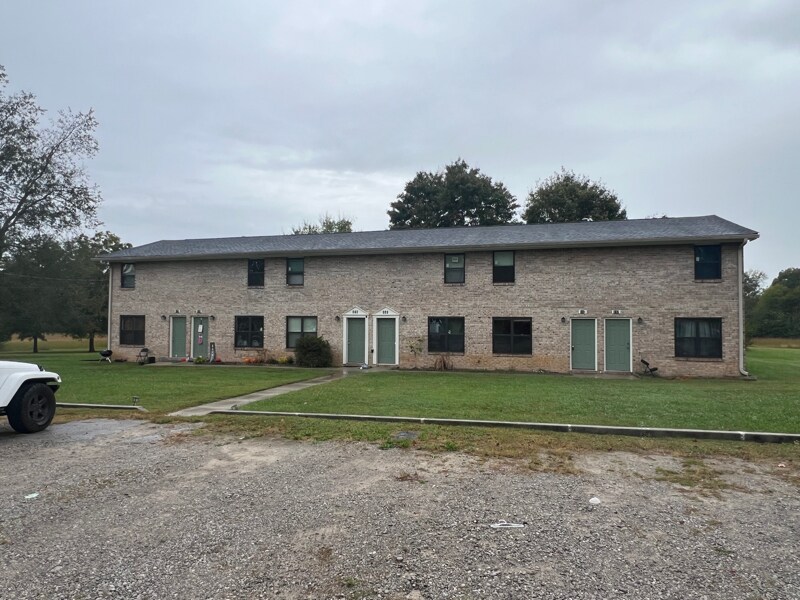 114 Garden St in Estill Springs, TN - Foto de edificio