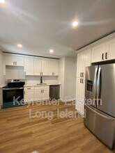 30 Cedar Ave in Sound Beach, NY - Building Photo - Building Photo