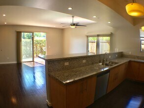 6428 Woodley Ave in Los Angeles, CA - Building Photo - Building Photo