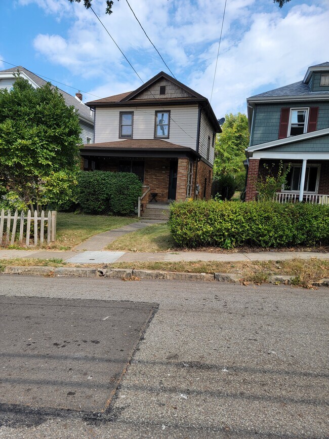 property at 105 Lacrosse St