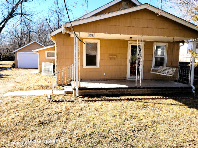 1311 N Sheridan St in Wichita, KS - Building Photo - Building Photo