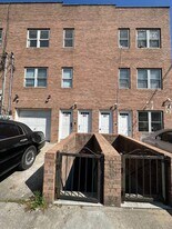 807 Barbey St in Brooklyn, NY - Building Photo