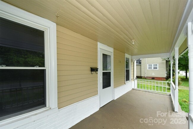 312 Bost St in Statesville, NC - Building Photo - Building Photo