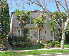 325 S Rexford Dr in Beverly Hills, CA - Building Photo - Building Photo