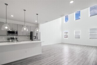 2277 Derwent Dr in Davenport, FL - Building Photo - Building Photo