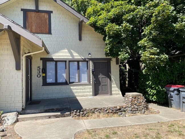 property at 530 S Grape St