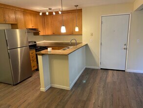 1333 N Camino Alto, Unit 153 in Vallejo, CA - Building Photo - Building Photo