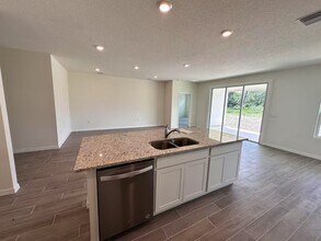 1779 NW 136th Blvd in Newberry, FL - Building Photo - Building Photo