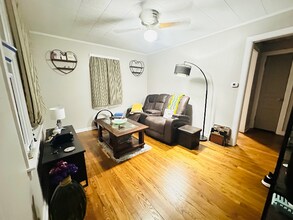 1901 Cherry St in Columbia, TN - Building Photo - Building Photo