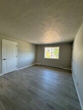 173 W C St in Lebanon, OR - Building Photo - Building Photo