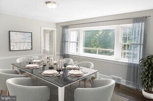 248 Hilldale Rd in Villanova, PA - Building Photo