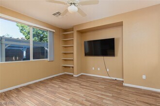 9123 Mount Wilson St in Las Vegas, NV - Building Photo - Building Photo
