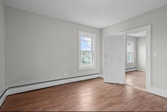 22 Richmond St, Unit 1 in Blackstone, MA - Building Photo - Building Photo