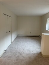 42 Cambridge Rd, Unit #117 in Woburn, MA - Building Photo - Building Photo