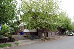 1624-1636 NE Tillamook St Apartamentos