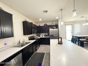 17593 W Daley Ln in Surprise, AZ - Building Photo - Building Photo