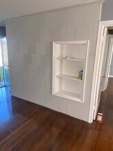 5250 Kingsbury St in Houston, TX - Building Photo - Building Photo