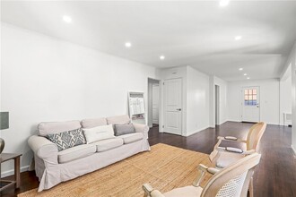 66 Price St in Dobbs Ferry, NY - Building Photo - Building Photo
