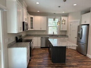 203 Fletcher View Dr in Fletcher, NC - Building Photo - Building Photo