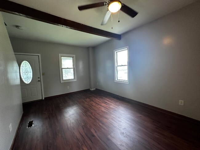 7315 Windsor Mill Rd in Windsor Mill, MD - Building Photo - Building Photo