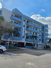7440 Harding Ave in Miami Beach, FL - Building Photo - Building Photo