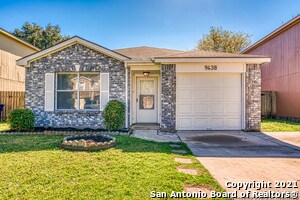 9438 Celine Dr in San Antonio, TX - Building Photo