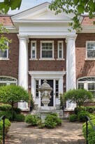 1785 Dupont Ave S in Minneapolis, MN - Building Photo