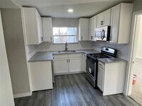 3901 Oneal St photo'