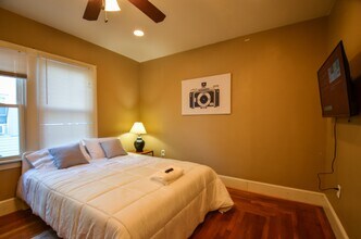 135 Massachusetts Ave in Providence, RI - Building Photo - Building Photo