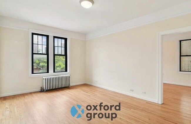 property at 215 W 10th St