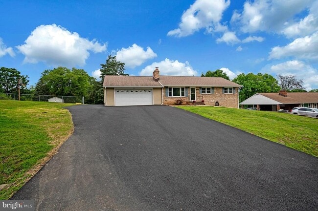 212 Mt Pleasant Blvd in Fredericksburg, VA - Building Photo - Building Photo