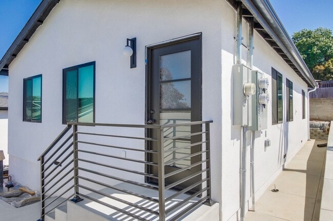 4152 Massachusetts Ave in La Mesa, CA - Building Photo - Building Photo