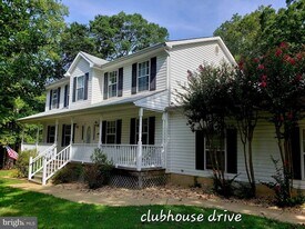 308 Clubhouse Dr in Lusby, MD - Building Photo