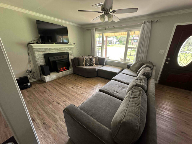 244 Shumaker Dr in Statesville, NC - Building Photo - Building Photo